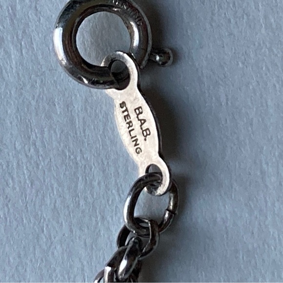 Vintage Signed Sterling Silver Locket Necklace - Picture 8 of 10